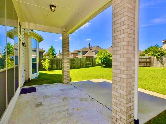 Building Photo - 5527 Custard Apple Trail