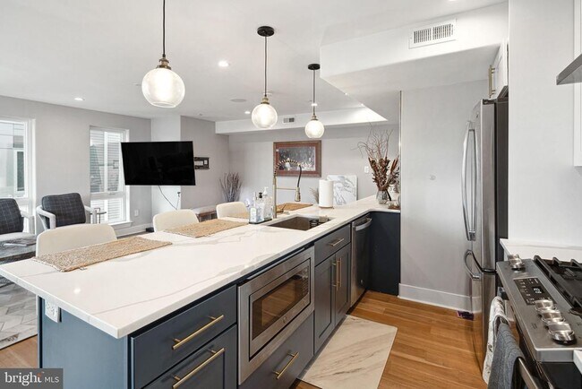 Building Photo - 1224 N 26th St