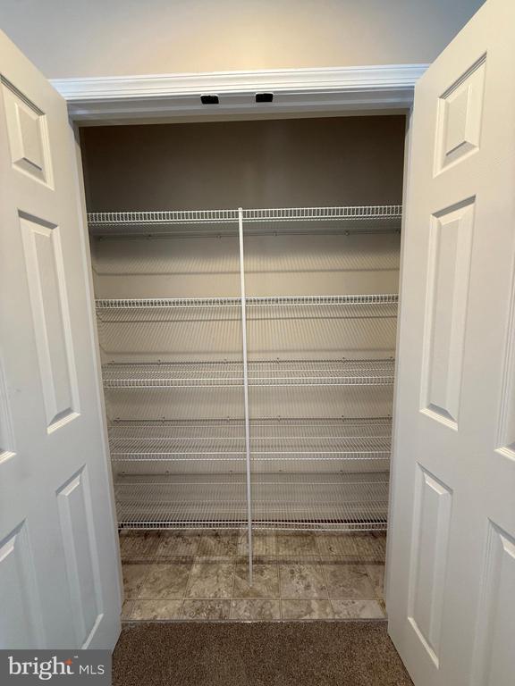 Building Photo - 2340 Silver Fox Way