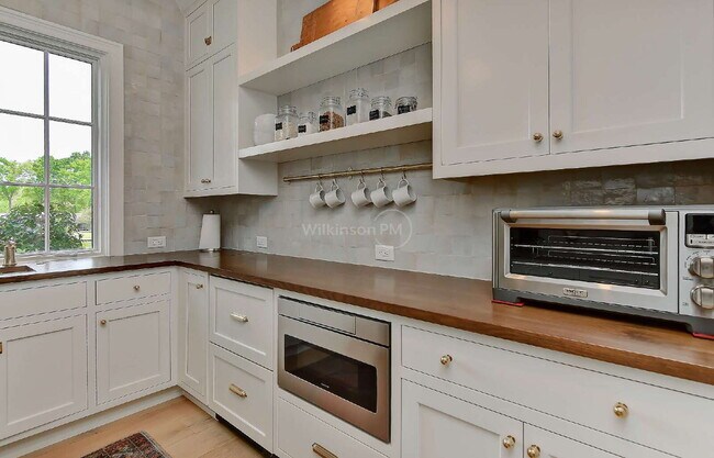 Building Photo - One of the Finest Fully-Furnished Luxury Estates in Marvin, "Architectural Digest" Caliber, for t...