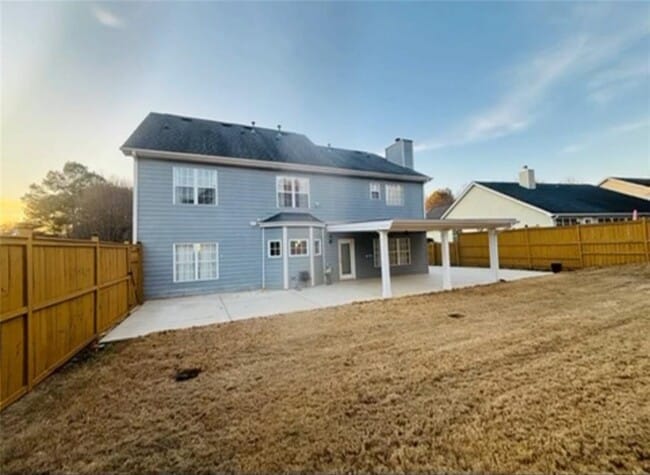 Building Photo - 685 Georgian Hills Dr