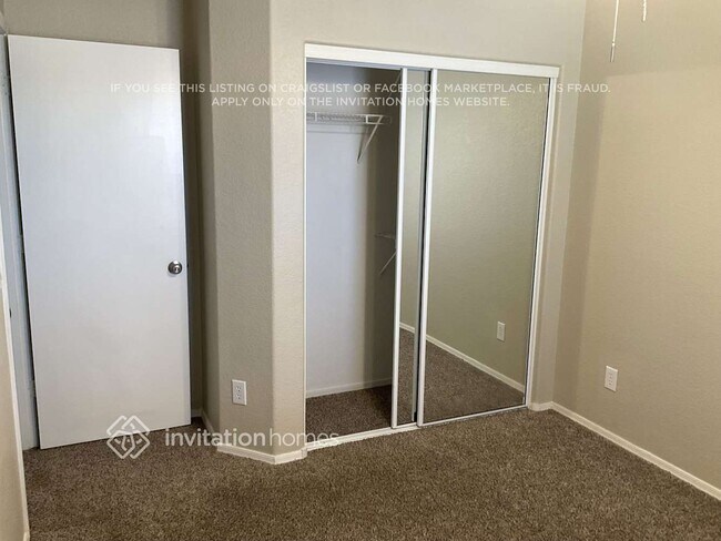 Building Photo - 40661 N Ancona Ct