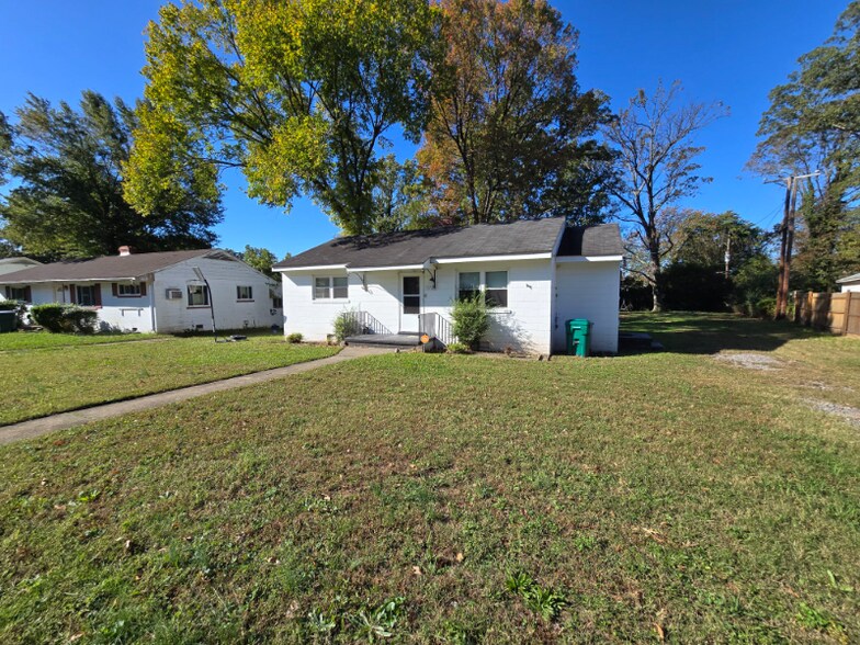 Building Photo - 2824 Mauldin St