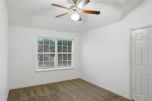 Building Photo - 2605 Oakland Way