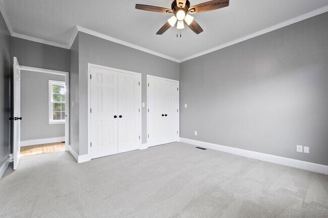 Building Photo - 485 Fussell Rd