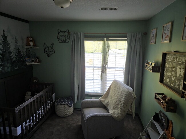 Building Photo - 213 Cottage Brook Ct