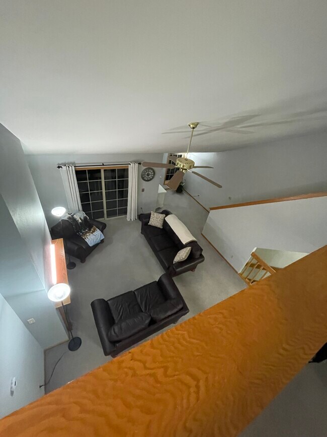 Building Photo - 1922 Parknoll Ln