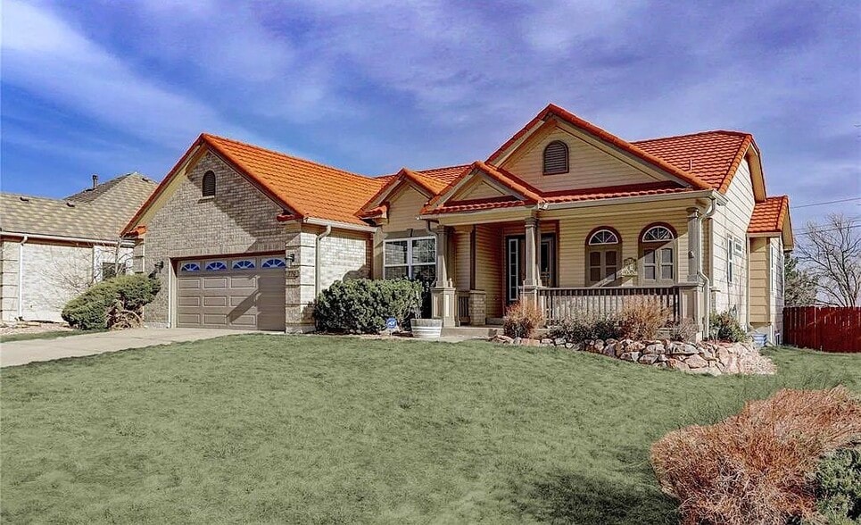 Primary Photo - 770 Amberglen Ct