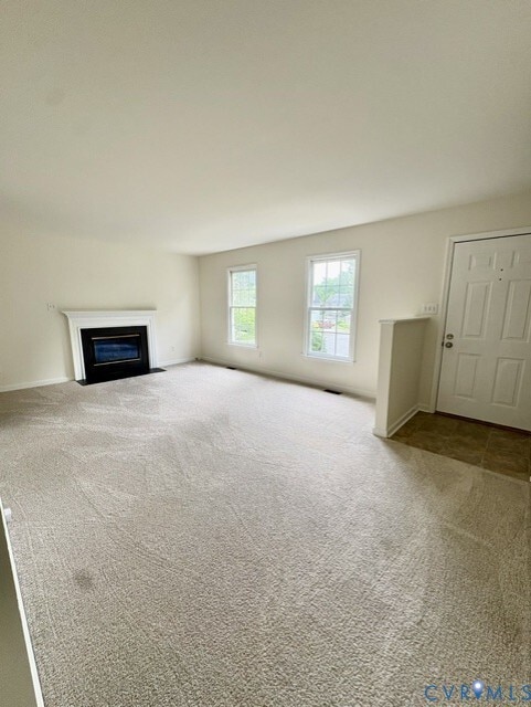Building Photo - 5633 Lake Sharon Dr