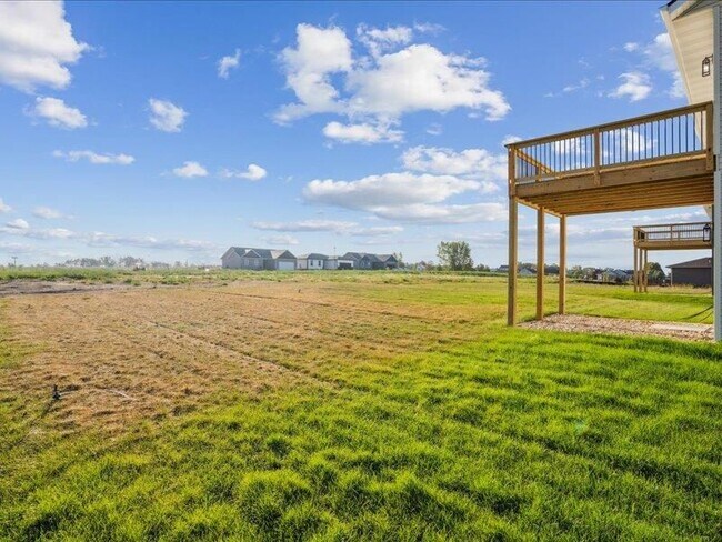 Building Photo - 808 Windam Dr