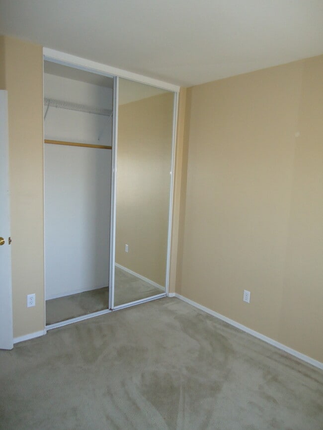 Building Photo - 3 Bedroom House in El Mirage | 2 Stories + Private Pool