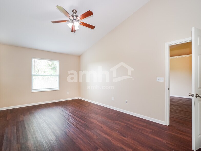 Building Photo - 1562 Tammy Louise Dr