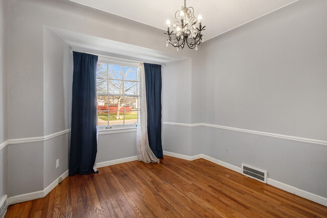 Building Photo - 20109 Stotter St