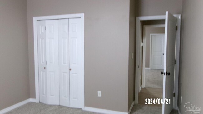 Building Photo - 7322 Mangum Dr