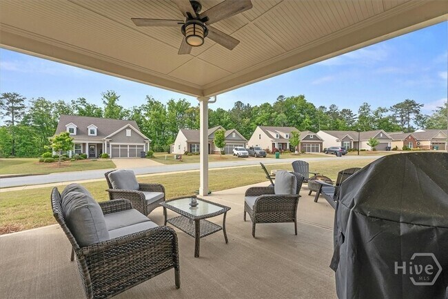 Building Photo - 1021 Leeward Run Trl