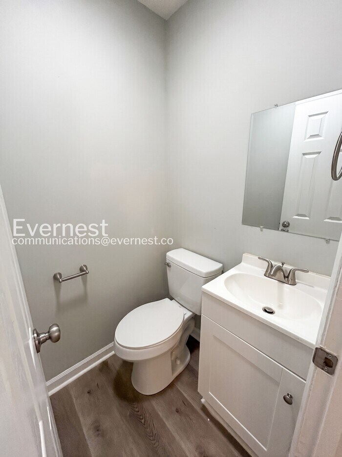 Building Photo - 9307 Feldbank Dr