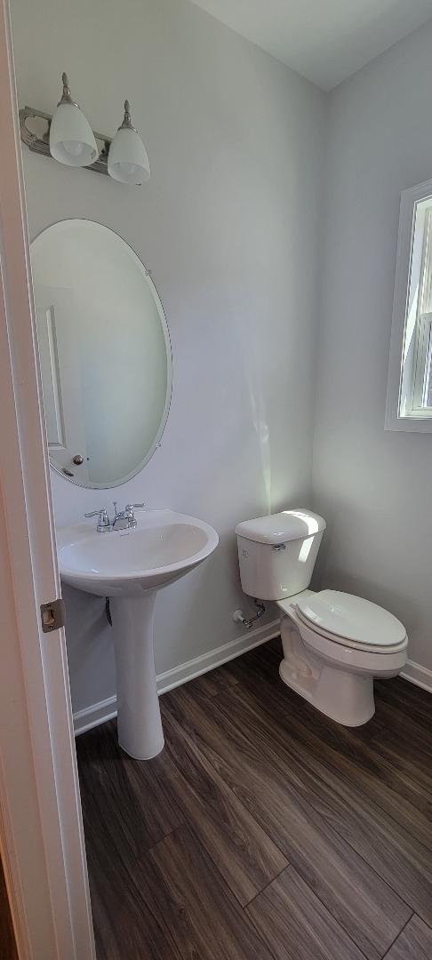 Powder Room_1st floor - 804 Oak Center Dr