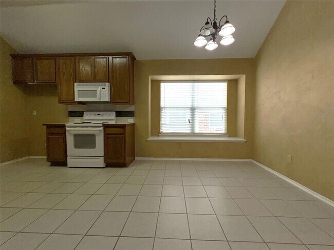 Building Photo - 9602 Glenshee Drive