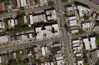 Building Photo - 2065 Haviland Avenue
