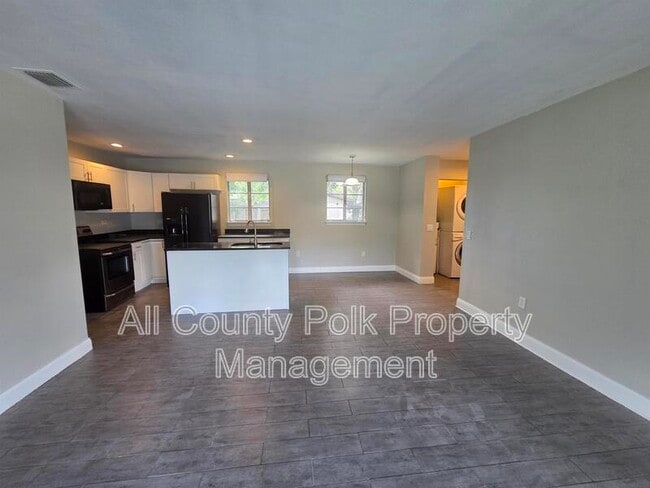 Building Photo - 6046 Appian Way