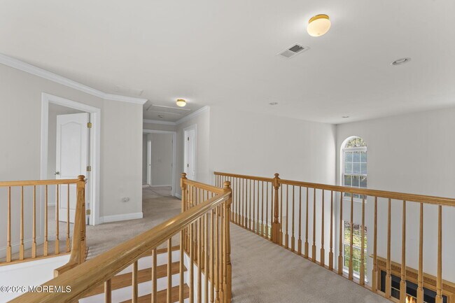 Building Photo - 8 Connor Dr