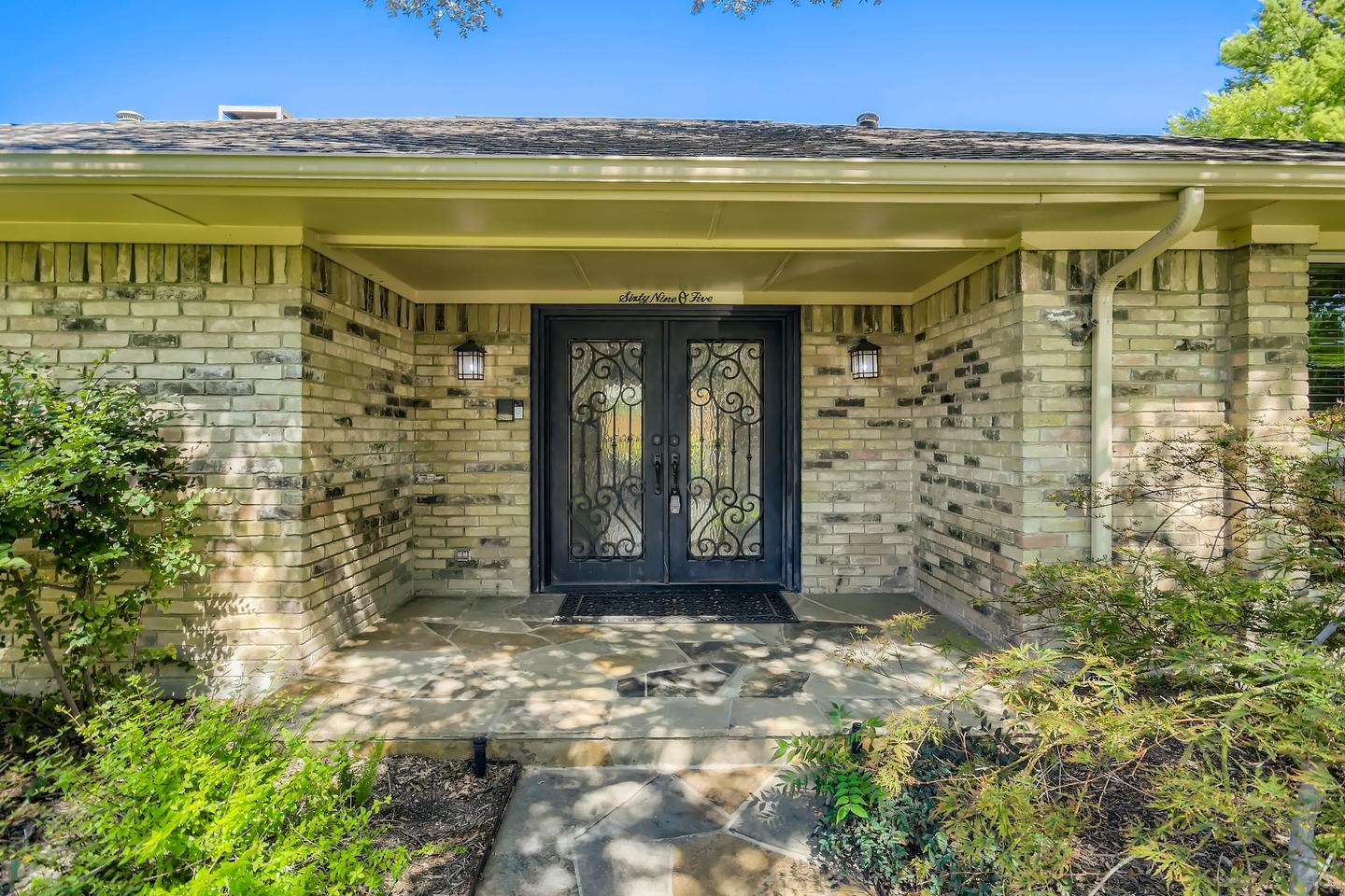 Building Photo - 6905 Mill Falls Dr