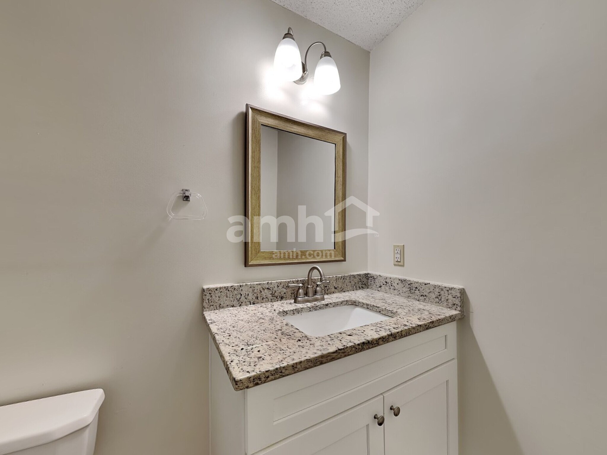 Building Photo - 1535 Reynolds Forest Dr