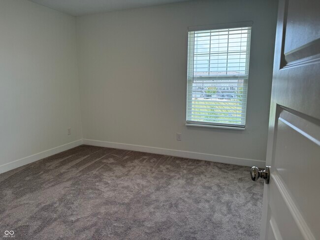 Building Photo - 912 Yorkshire Ln