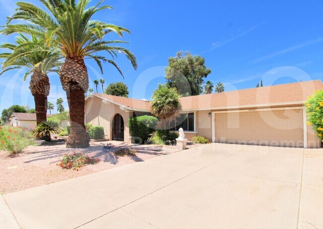 Building Photo - 9008 E Friess Dr