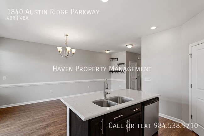 Building Photo - 1840 Austin Ridge Pkwy