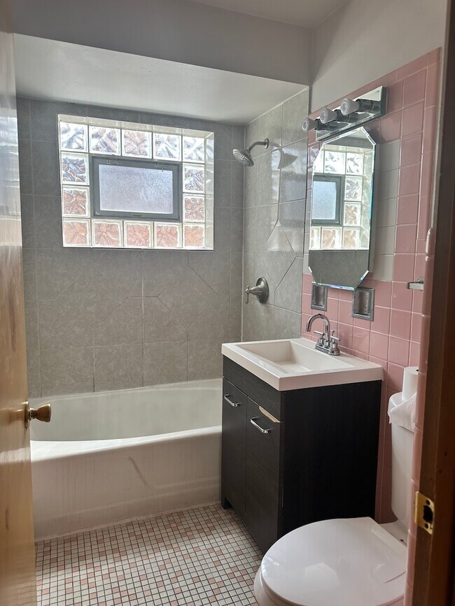 Building Photo - 6151 76th Ave