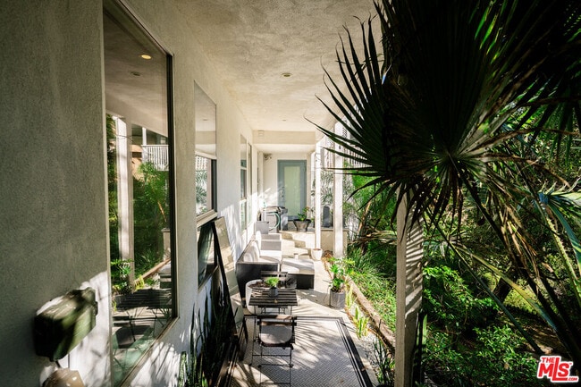 Building Photo - 2388 Kimridge Rd