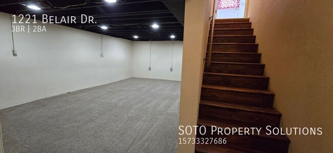 Building Photo - 3BD/2BA Pet-Friendly Jackson House