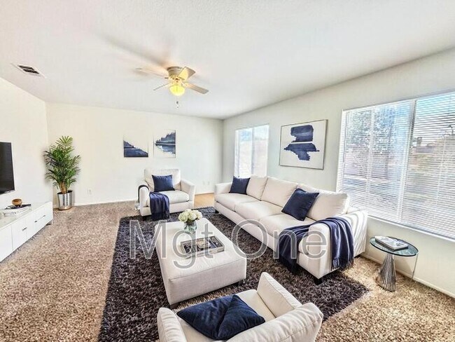 Building Photo - 16893 Tack Ln