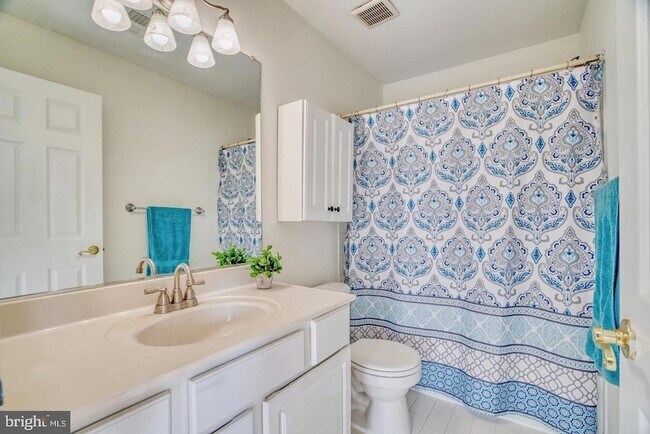 Building Photo - 3563 Sherbrooke Cir