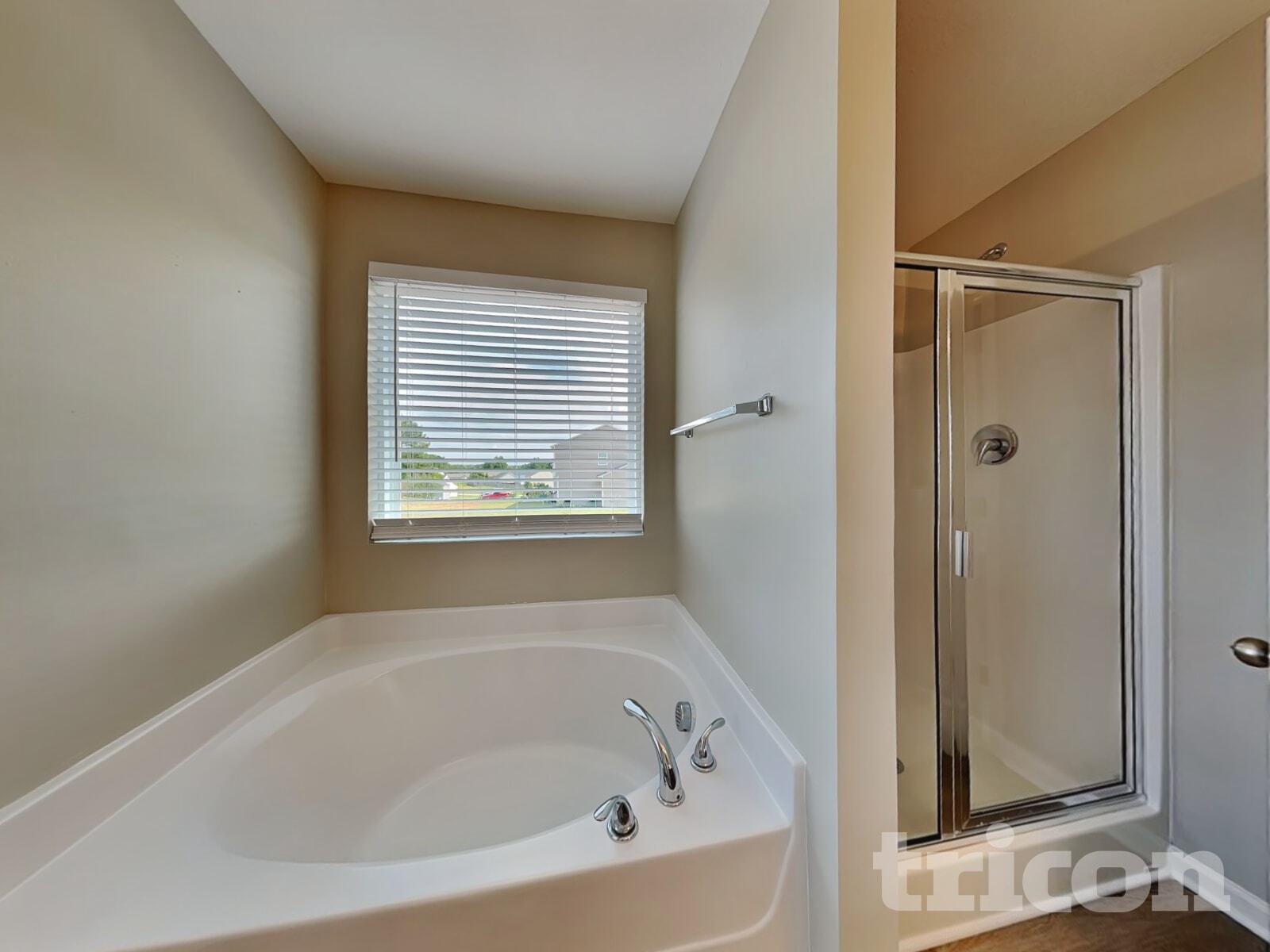 Building Photo - 312 Sequoia Dr