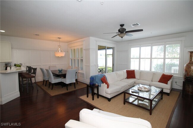 Building Photo - 1370 Mariposa Cir
