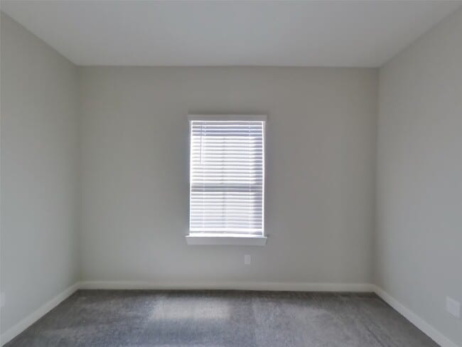 Building Photo - 2415 Cohorn Trl