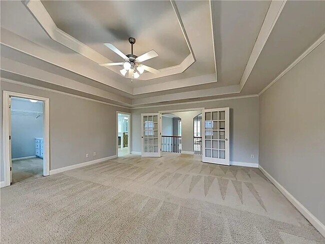 Building Photo - Spacious 4BR House in Decatur