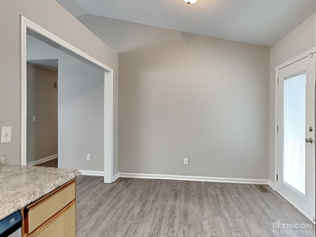 Building Photo - 12 Penhurst Ct