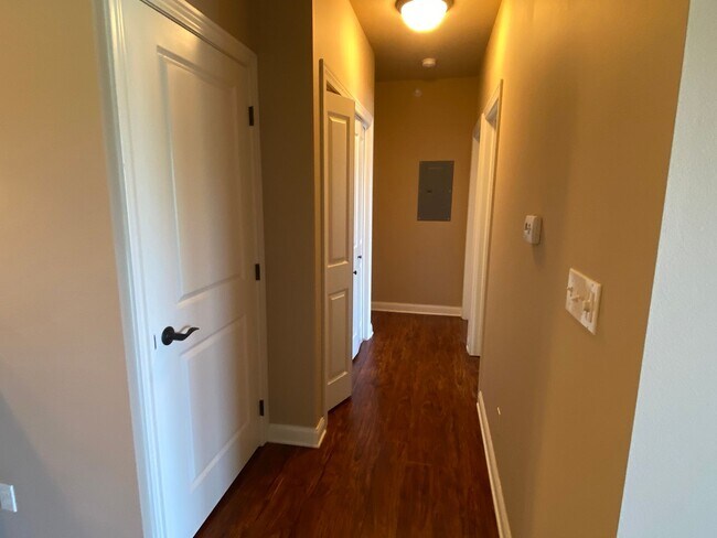 Building Photo - 2815 Northridge Pkwy