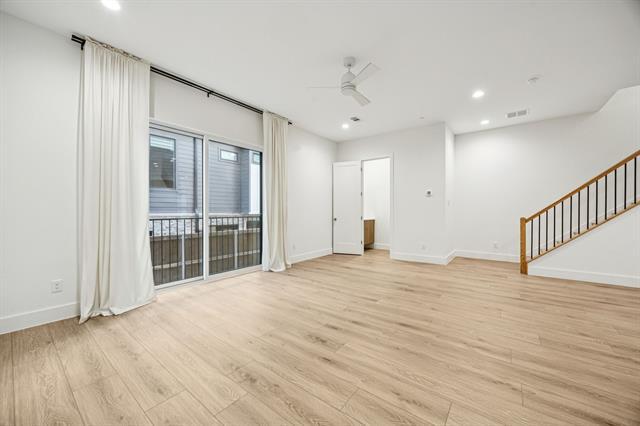 Building Photo - 2206 Arroyo Ave