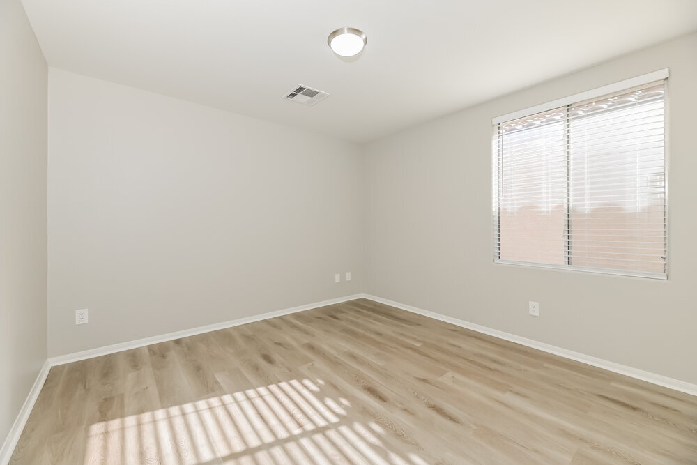 Building Photo - 10843 Colour Magic St