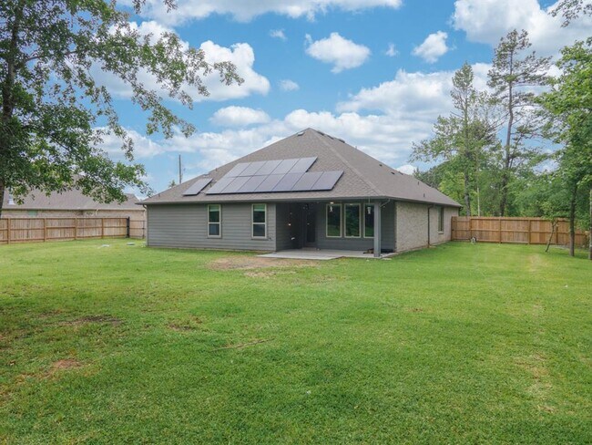 Building Photo - 6446 Rolling Hills Rd