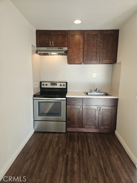 Building Photo - 3855 Stobbs Way