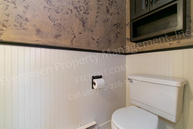 Building Photo - 661 Hanna St