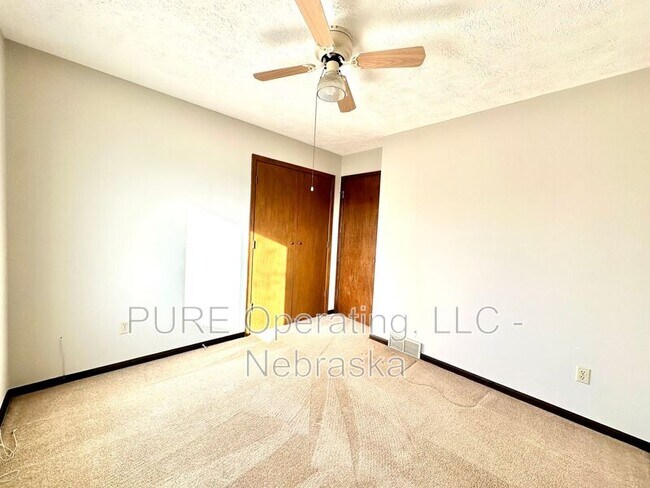 Building Photo - 13007 S 35th St