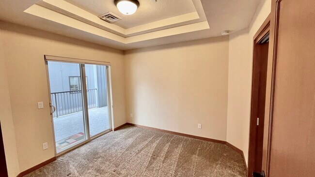 Building Photo - 1010 E Mullan Ave