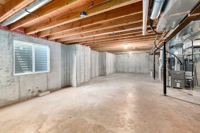 Building Photo - 28617 W 162nd Terrace