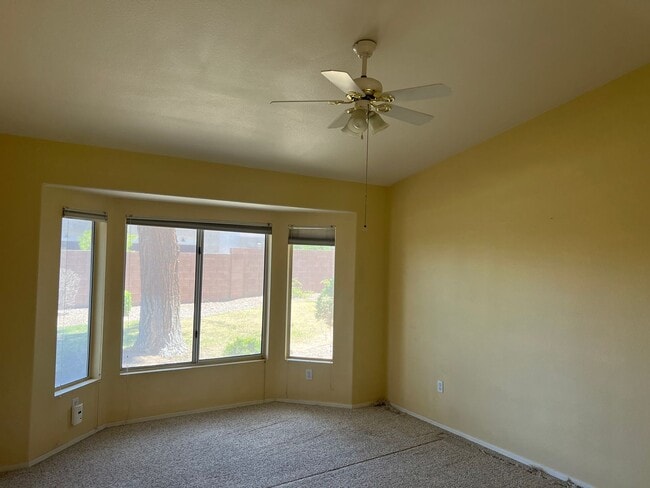 Building Photo - Two Bedroom Single Family Home